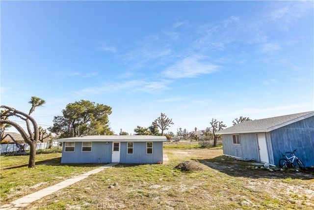 7148 Sage Avenue, Yucca Valley, CA 92284