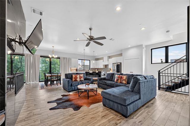 410 Melba Street 4, Dallas, TX 75208