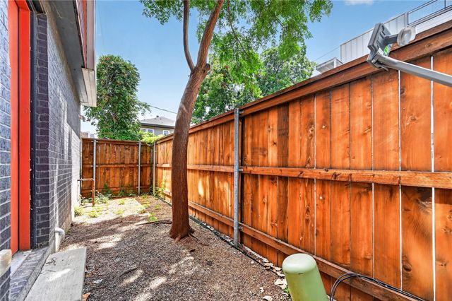 410 Melba Street 4, Dallas, TX 75208
