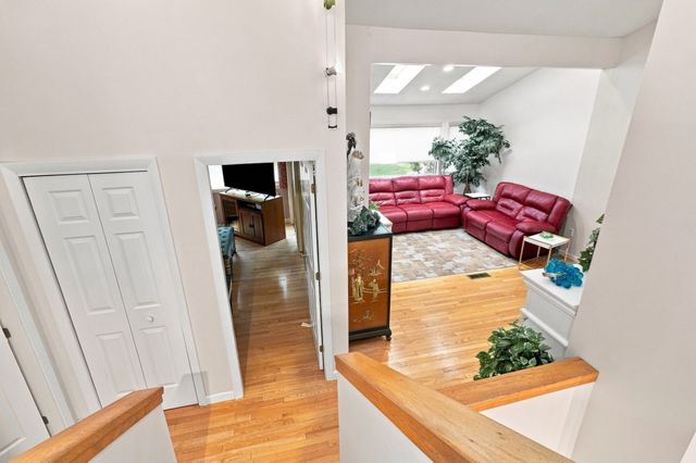 1002 Pine Brook Dr 20, Peabody, MA 01960