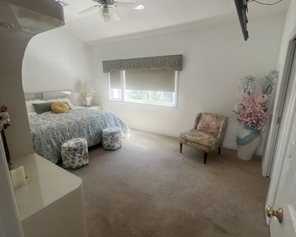 1002 Pine Brook Dr 20, Peabody, MA 01960
