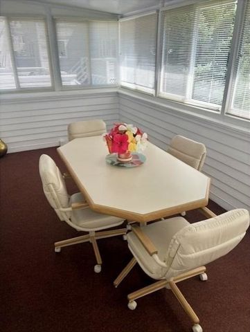 1002 Pine Brook Dr 20, Peabody, MA 01960