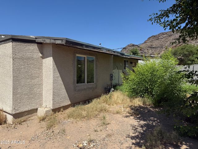 1535 E CHRISTY Drive, Phoenix, AZ 85020