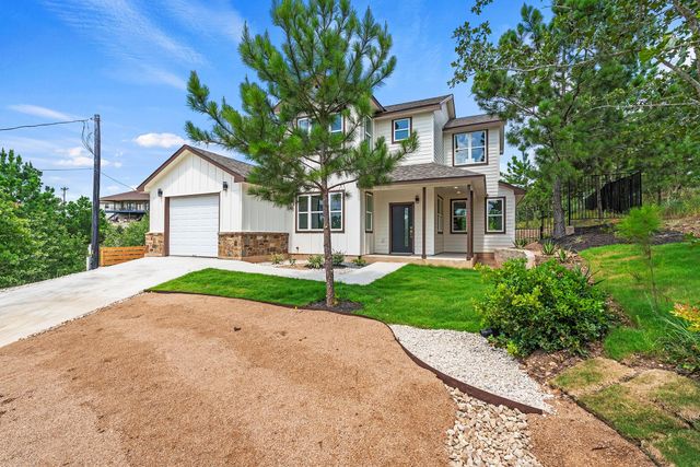 108 Kimo CT, Bastrop, TX 78602