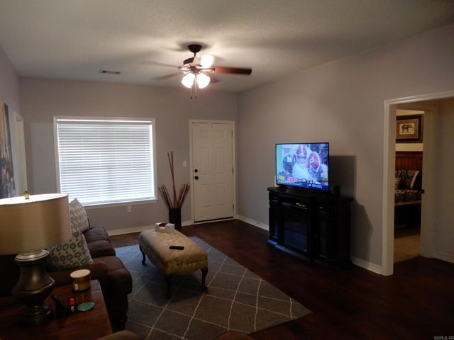 124 March cv, Searcy, AR 72143