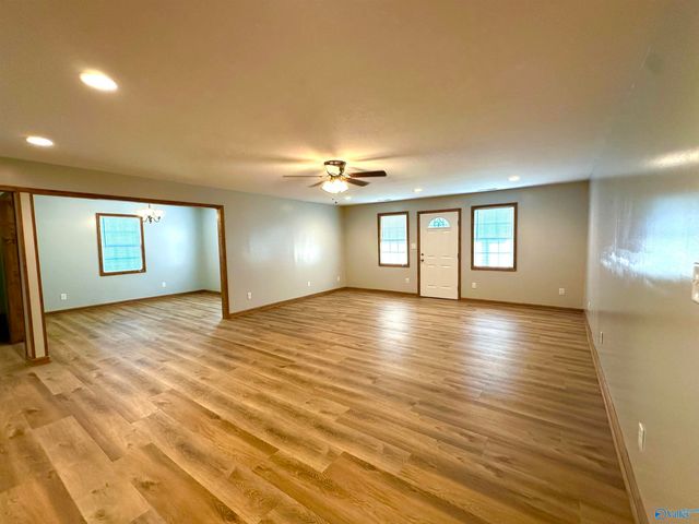 451 Shady Grove Road, Guntersville, AL 35976