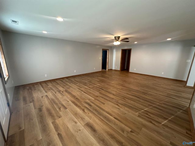 451 Shady Grove Road, Guntersville, AL 35976