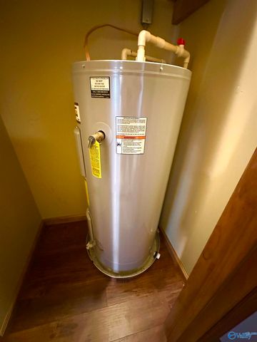 451 Shady Grove Road, Guntersville, AL 35976