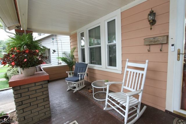 4 Midland Ave, Hawthorne Boro, NJ 07506