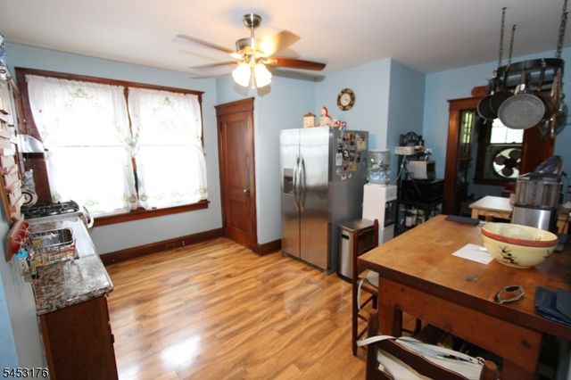4 Midland Ave, Hawthorne Boro, NJ 07506