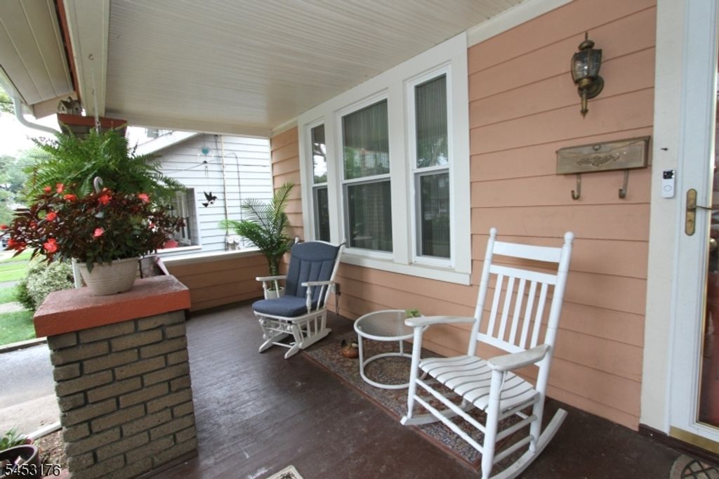 4 Midland Ave, Hawthorne Boro, NJ 07506 — photo 3
