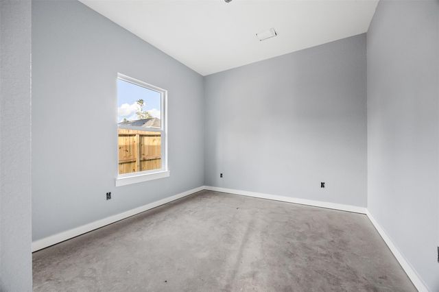 15123 Arrowhead Loop E, Willis, TX 77378