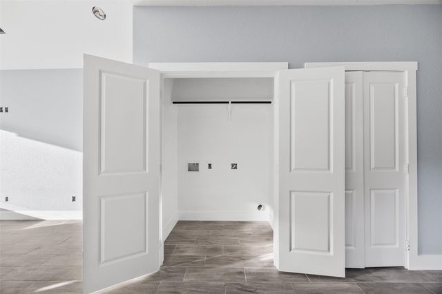 15123 Arrowhead Loop E, Willis, TX 77378