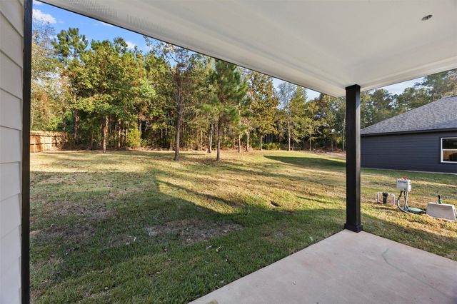 15123 Arrowhead Loop E, Willis, TX 77378