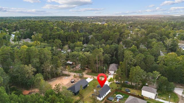 15123 Arrowhead Loop E, Willis, TX 77378