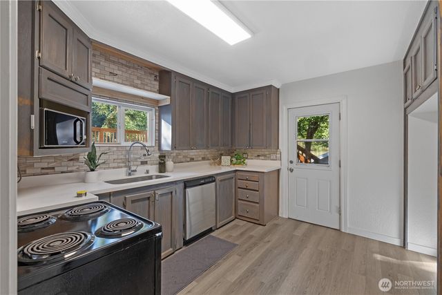 19827 Renton-Maple Valley Road, Maple Valley, WA 98038