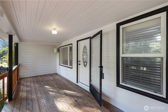 19827 Renton-Maple Valley Road, Maple Valley, WA 98038