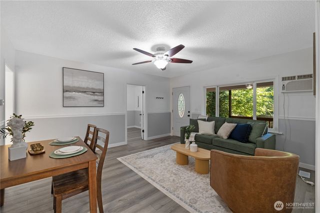 19827 Renton-Maple Valley Road, Maple Valley, WA 98038