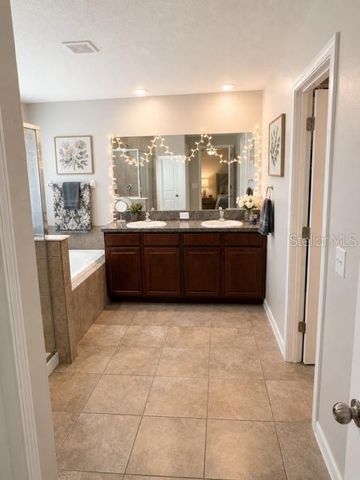 8913 FLOURISH DRIVE, Land O Lakes, FL 34637