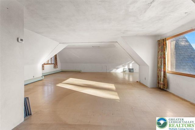 100 North Fairview Street, Nazareth Boro, PA 18064