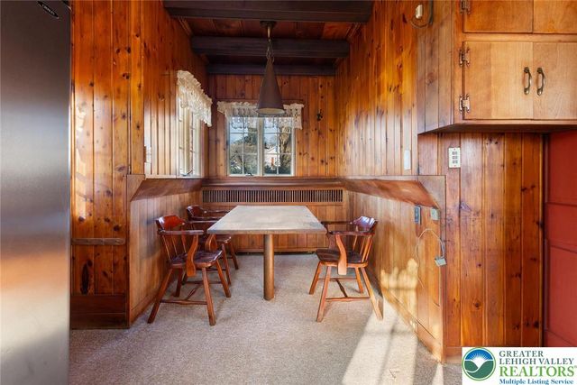 100 North Fairview Street, Nazareth Boro, PA 18064