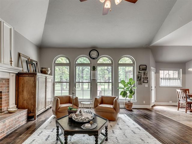 10049 Hidden Hollow Lane, Oklahoma City, OK 73151