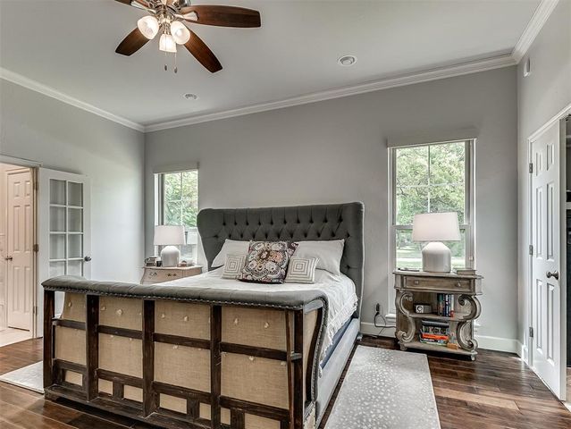 10049 Hidden Hollow Lane, Oklahoma City, OK 73151
