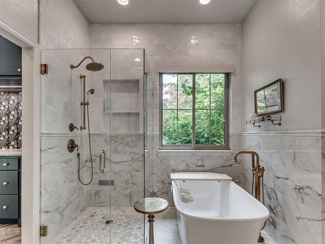 10049 Hidden Hollow Lane, Oklahoma City, OK 73151