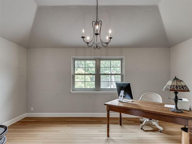 10049 Hidden Hollow Lane, Oklahoma City, OK 73151