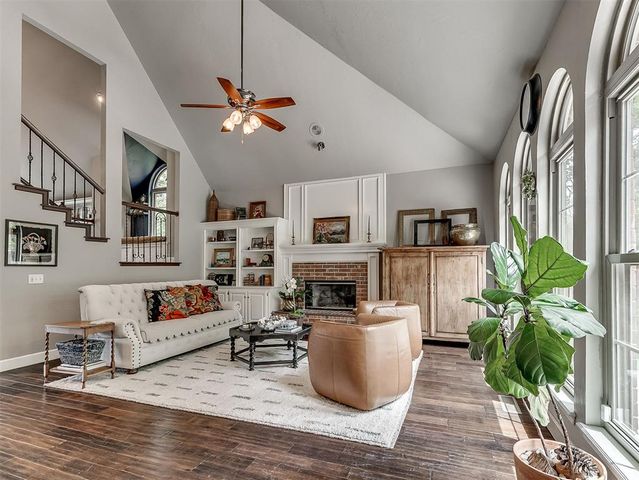 10049 Hidden Hollow Lane, Oklahoma City, OK 73151