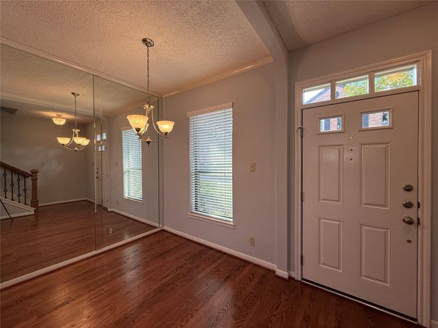 3636 Lake Street, Houston, TX 77098