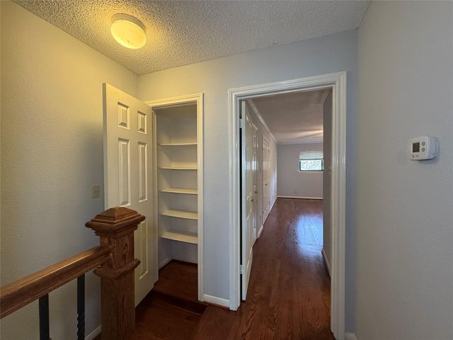 3636 Lake Street, Houston, TX 77098