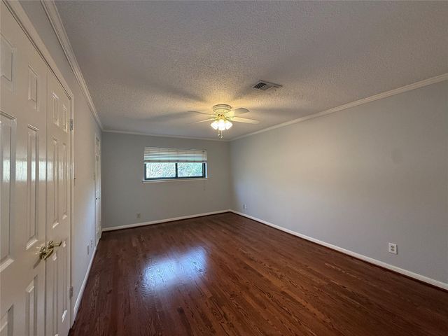 3636 Lake Street, Houston, TX 77098