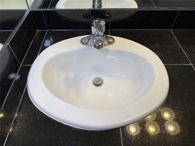 3636 Lake Street, Houston, TX 77098