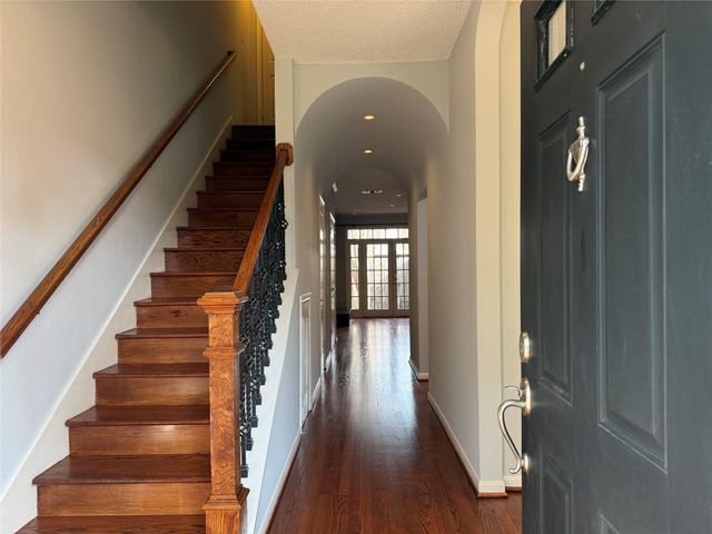 3636 Lake Street, Houston, TX 77098