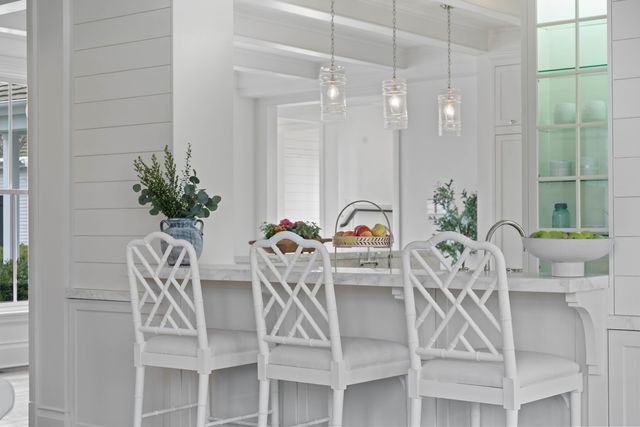 800 Glenview Road, Glenview, IL 60025