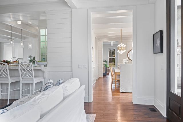 800 Glenview Road, Glenview, IL 60025