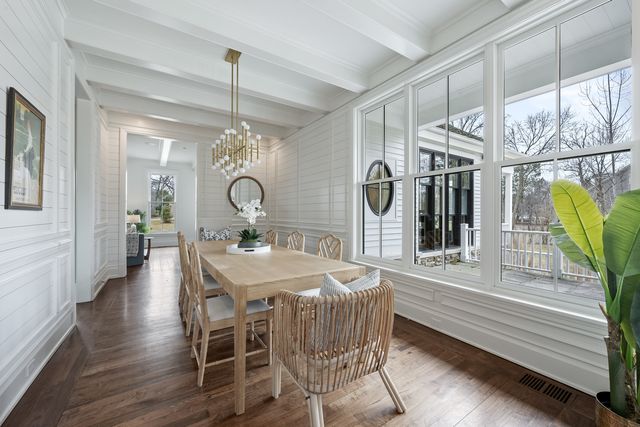 800 Glenview Road, Glenview, IL 60025