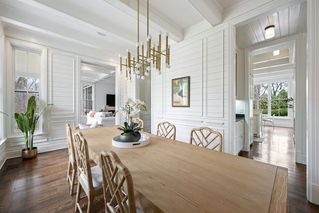 800 Glenview Road, Glenview, IL 60025