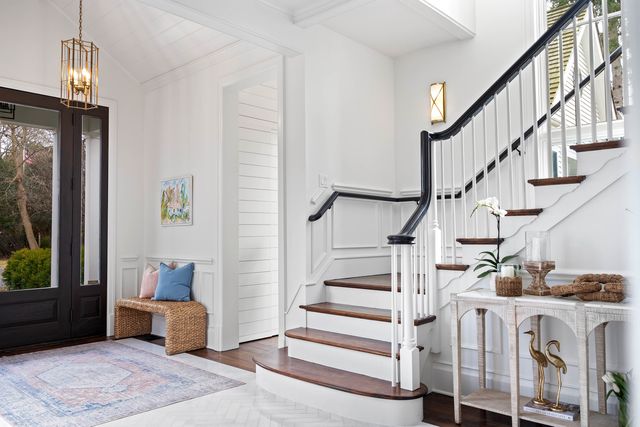 800 Glenview Road, Glenview, IL 60025