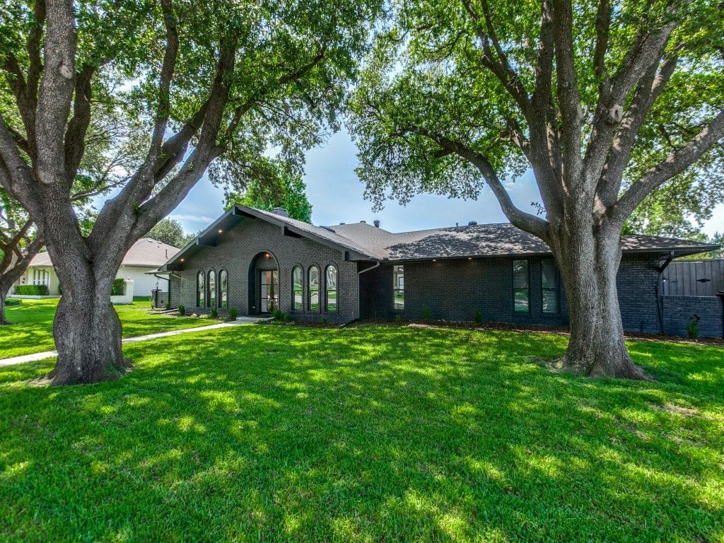 6826 Town Bluff Drive, Dallas, TX 75248