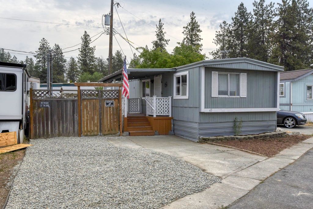 9518 E 4th Ave, Spokane Valley, WA 99206
