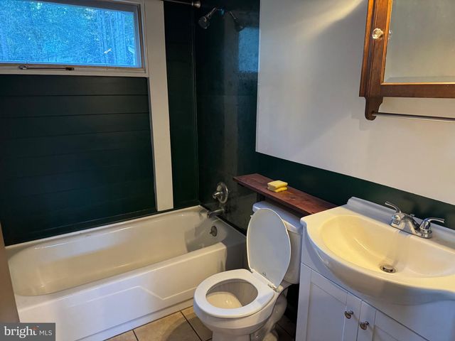 272 JUNIPER DR, Front Royal, VA 22630