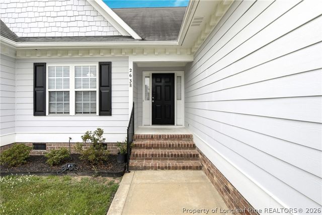 263 Thorncliff Drive, Raeford, NC 28376