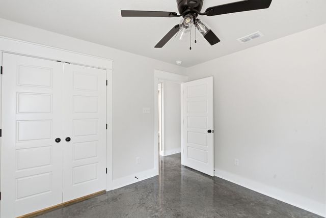 105 Graystone, Weatherford, TX 76088