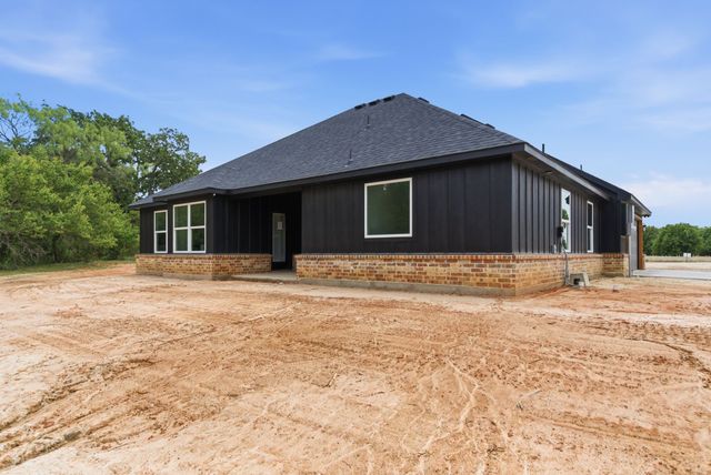 105 Graystone, Weatherford, TX 76088