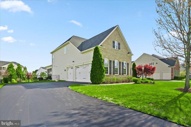 42470 FAWN MEADOW PL, Chantilly, VA 20152