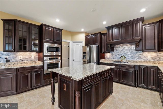 42470 FAWN MEADOW PL, Chantilly, VA 20152