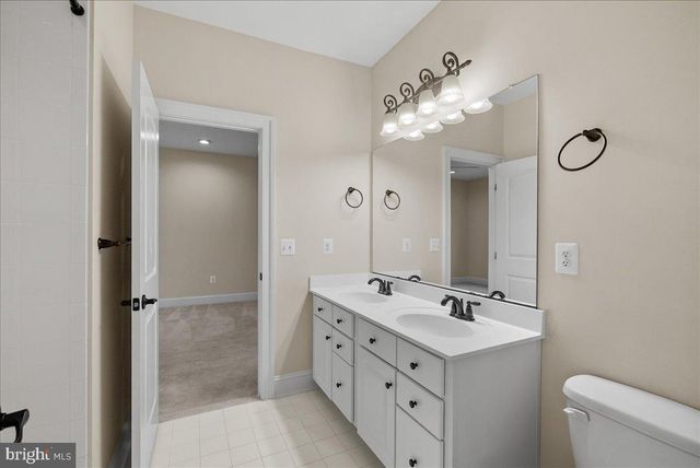 42470 FAWN MEADOW PL, Chantilly, VA 20152