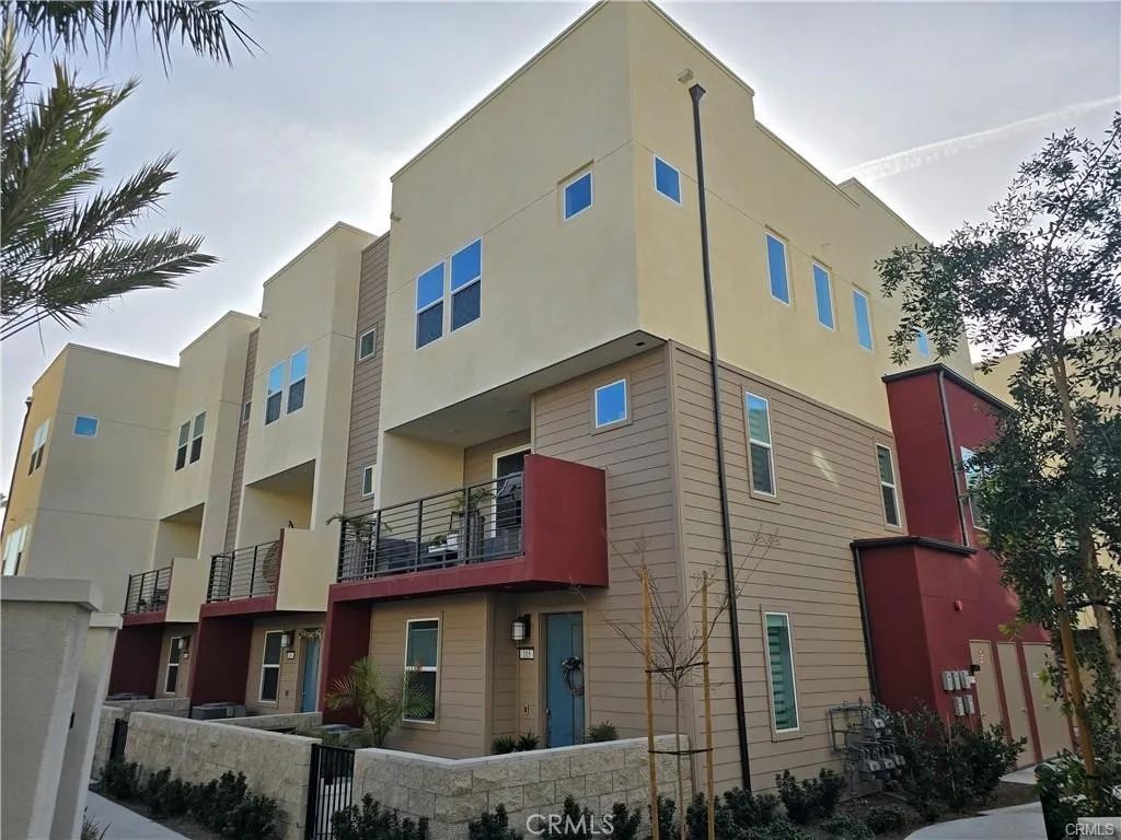 1651 W Lincoln Avenue 105, Anaheim, CA 92801